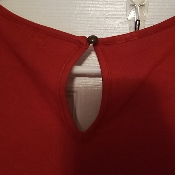 Ladies great fall top...deep orange - Picture 7 of 10